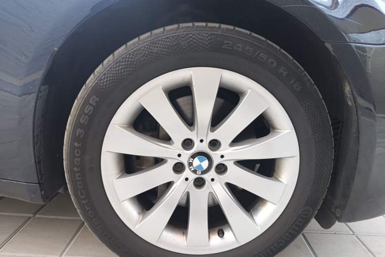 Used BMW 7 Series 2009 740Li Leading Model Right Front Wheel Hub