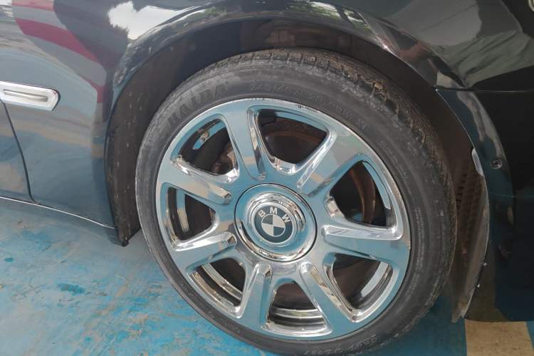 Used BMW 7 Series 2009 740Li Leading Model Right Front Wheel Hub