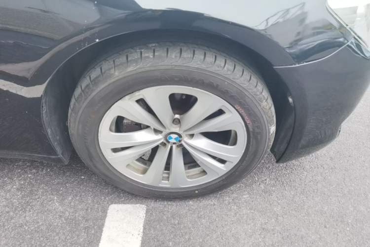 Used BMW 7 Series 2009 730Li Leading Model Right Front Wheel Hub
