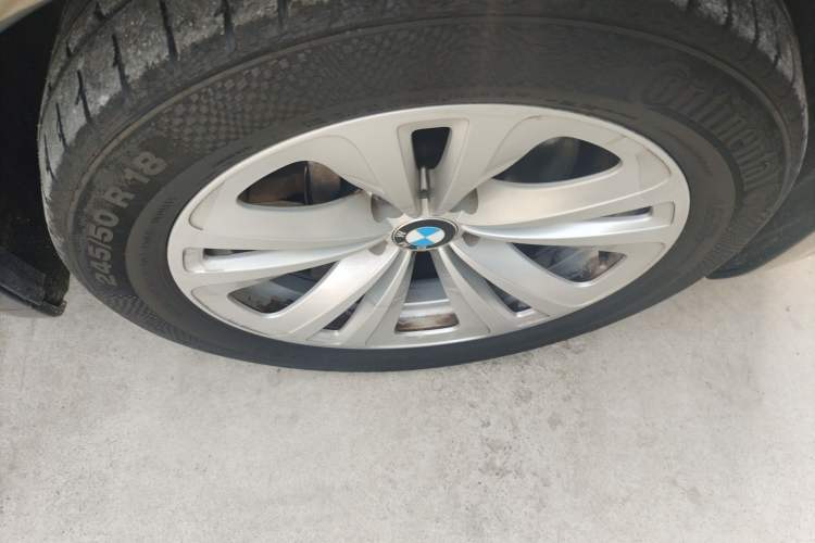 Used BMW 7 Series 2009 730Li Leading Model Right Front Wheel Hub