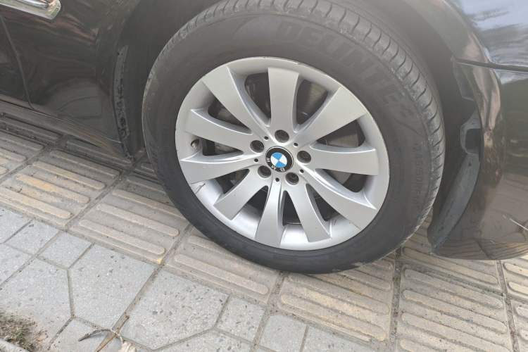 Used BMW 7 Series 2009 740Li Leading Model Right Front Wheel Hub