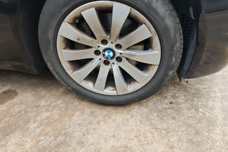 Used BMW 7 Series 2009 740Li Leading Model Right Front Wheel Hub