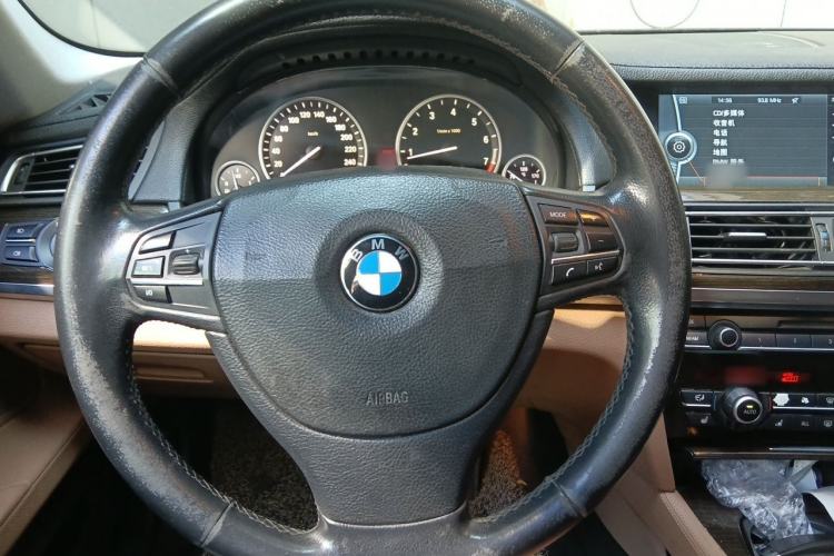 Used BMW 7 Series 2009 730Li Luxury Model Steering Wheel