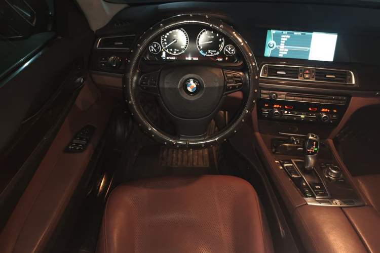 Used BMW 7 Series 2009 730Li Leading Model Steering Wheel