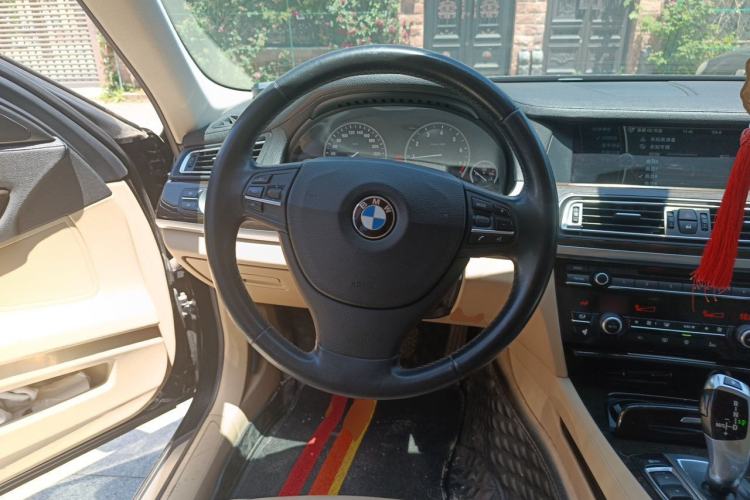 Used BMW 7 Series 2009 730Li Leading Model Steering Wheel