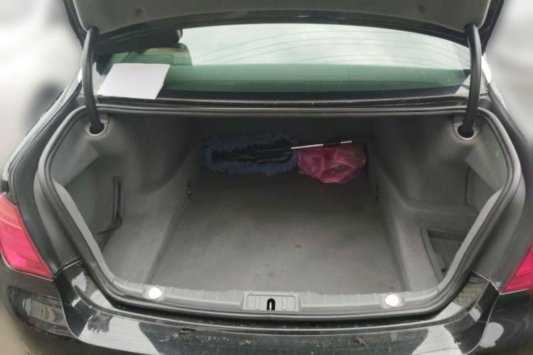 Used BMW 7 Series 2009 740Li Leading Model Trunk