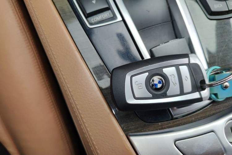 Used BMW 7 Series 2009 740Li Leading Model Vehicle Key