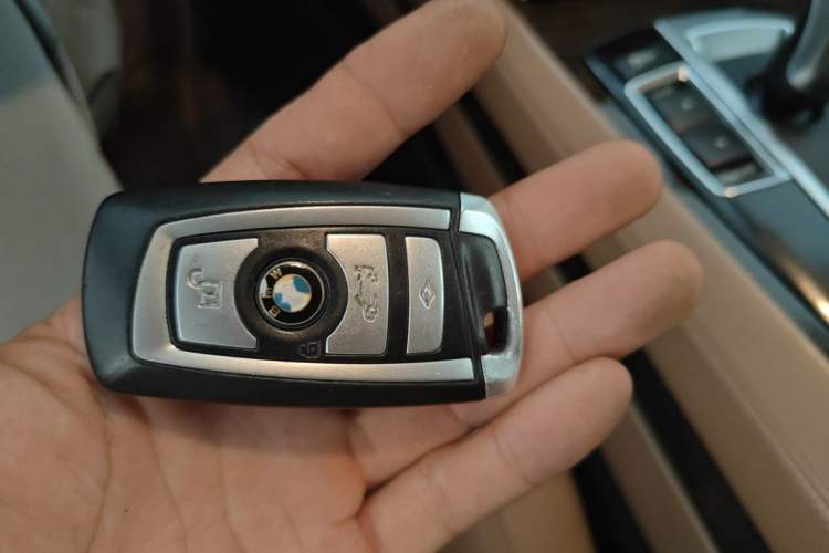 Used BMW 7 Series 2009 730Li Luxury Model Vehicle Key