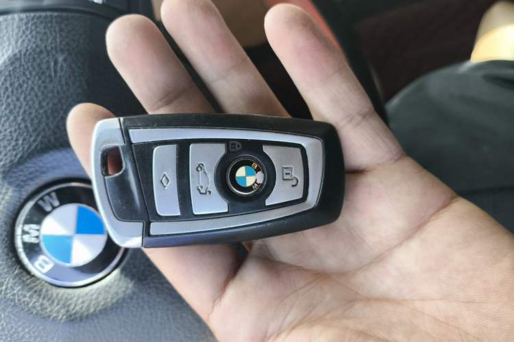 Used BMW 7 Series 2009 740Li Luxury Edition Vehicle Key