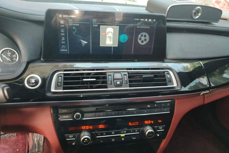 Used BMW 7 Series 2009 740Li Luxury Model Audio And AC Panel