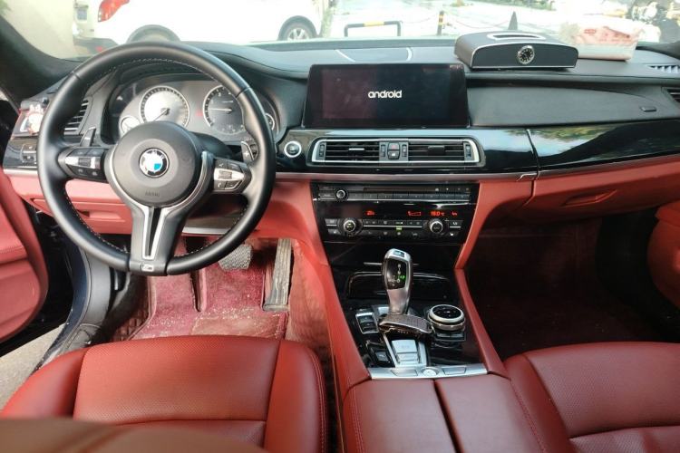 Used BMW 7 Series 2009 740Li Luxury Model Center Console