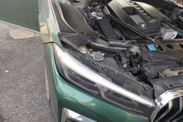 Used BMW 7 Series 2009 740Li Luxury Model Engine Bay Right