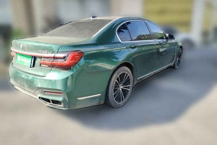 Used BMW 7 Series 2009 740Li Luxury Model Rear Right 45 Deg
