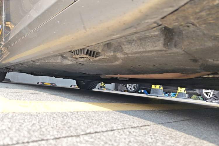 Used BMW 7 Series 2009 740Li Leading Model Chassis Front Right