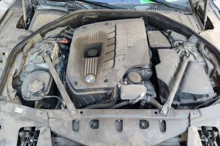 Used BMW 7 Series 2009 730Li Luxury Model Engine Bay