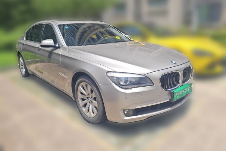 Used BMW 7 Series 2009 740Li Leading Model Front Right 45 Deg