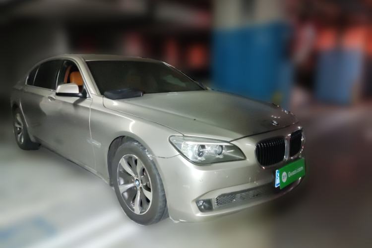 Used BMW 7 Series 2009 740Li Leading Model Front Right 45 Deg