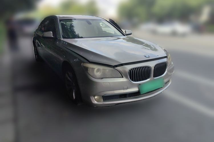 Used BMW 7 Series 2009 740Li Leading Model Front Right 45 Deg