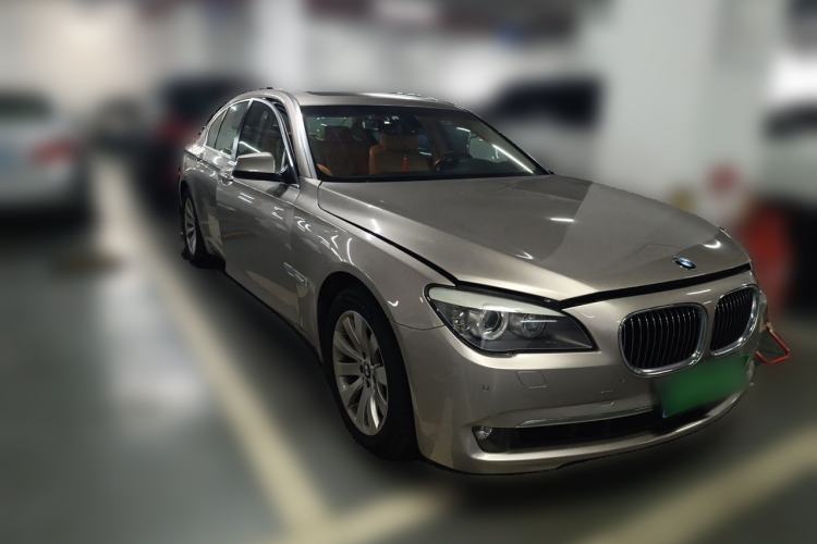 Used BMW 7 Series 2009 740Li Leading Model Front Right 45 Deg