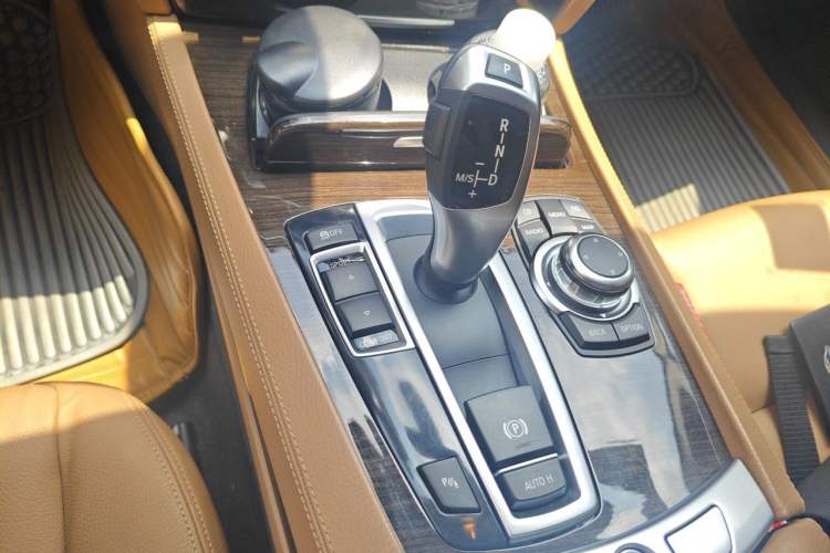 Used BMW 7 Series 2009 740Li Leading Model Gear Lever