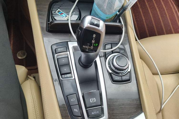 Used BMW 7 Series 2009 740Li Leading Model Gear Lever