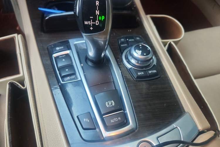 Used BMW 7 Series 2009 730Li Luxury Model Gear Lever