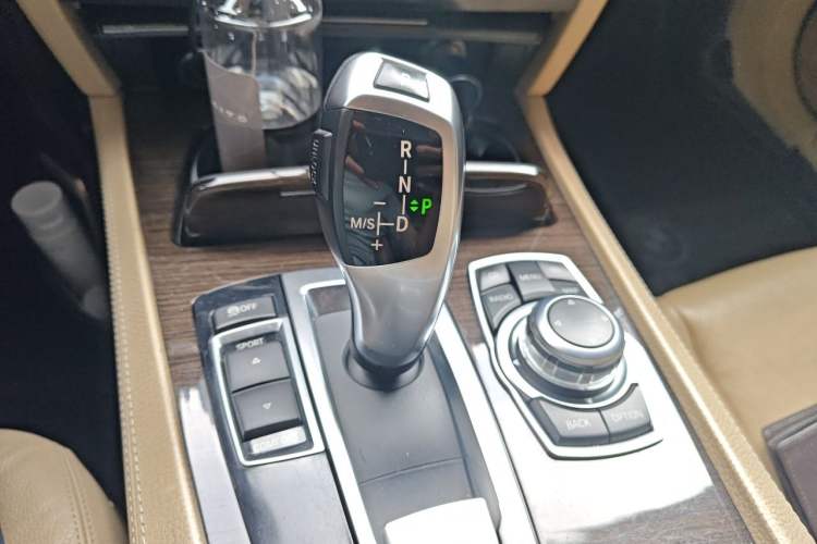 Used BMW 7 Series 2009 740Li Leading Model Gear Lever