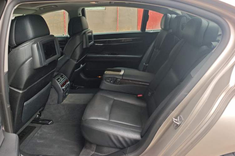 Used BMW 7 Series 2009 740Li Luxury Model Left Rear Seat