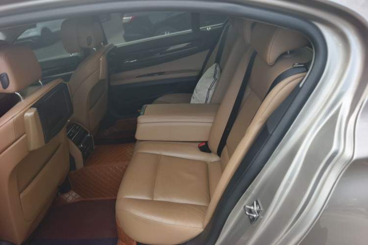 Used BMW 7 Series 2009 740Li Leading Model Left Rear Seat