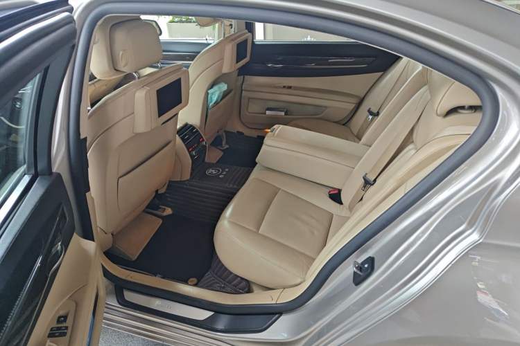 Used BMW 7 Series 2009 740Li Leading Model Left Rear Seat