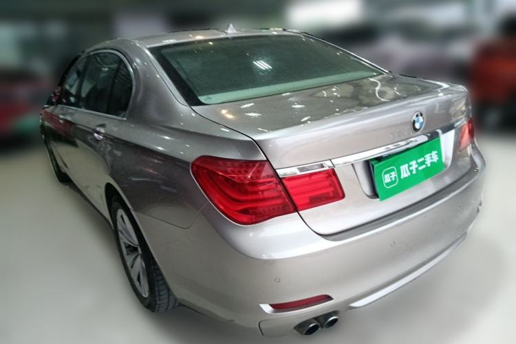 Used BMW 7 Series 2009 730Li Luxury Model Rear Left 45 Deg
