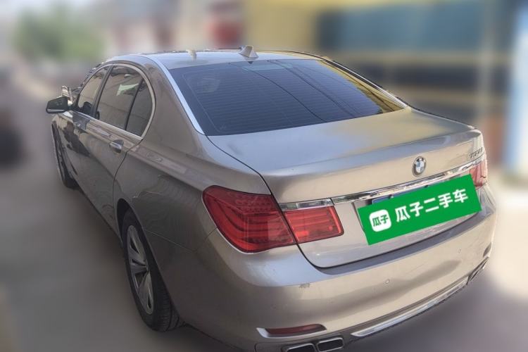 Used BMW 7 Series 2009 730Li Luxury Model Rear Left 45 Deg