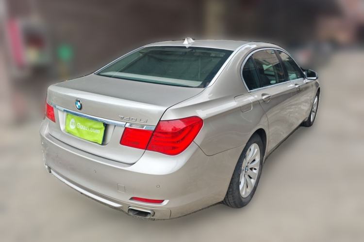 Used BMW 7 Series 2009 740Li Luxury Model Rear Right 45 Deg