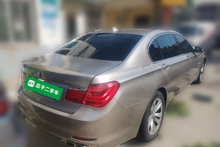 Used BMW 7 Series 2009 730Li Luxury Model Rear Right 45 Deg