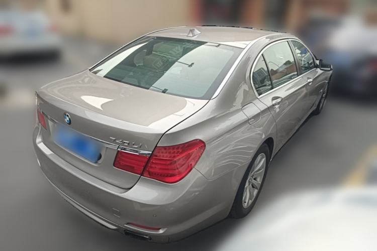Used BMW 7 Series 2009 740Li Luxury Model Rear Right 45 Deg