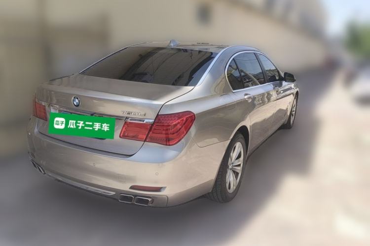 Used BMW 7 Series 2009 730Li Luxury Model Rear Right 45 Deg