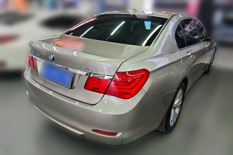 Used BMW 7 Series 2009 730Li Leading Model Rear Right 45 Deg