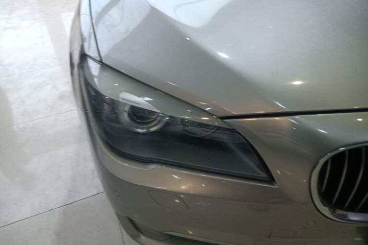 Used BMW 7 Series 2009 730Li Luxury Model Right Front Headlight