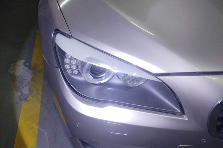 Used BMW 7 Series 2009 740Li Luxury Model Right Front Headlight