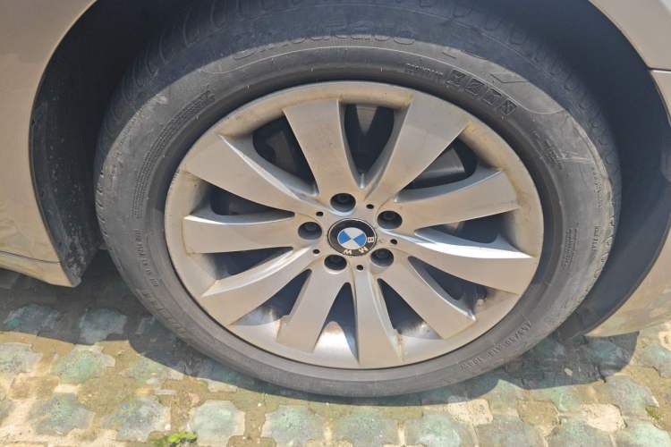 Used BMW 7 Series 2009 740Li Leading Model Right Front Wheel Hub
