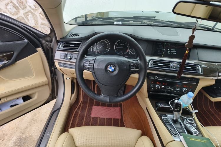 Used BMW 7 Series 2009 740Li Leading Model Steering Wheel