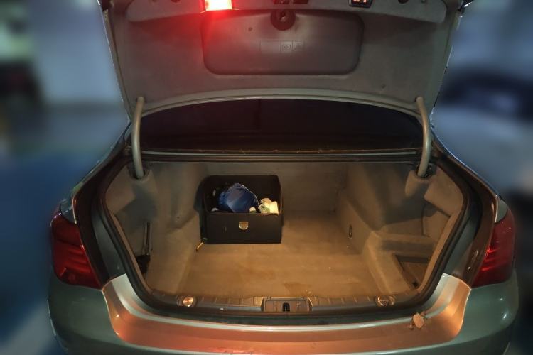 Used BMW 7 Series 2009 740Li Leading Model Trunk