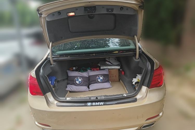 Used BMW 7 Series 2009 730Li Luxury Model Trunk
