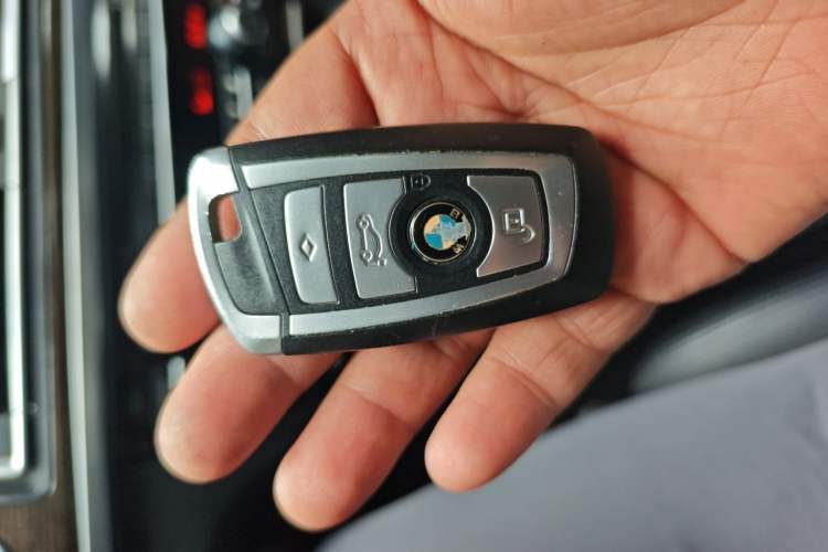 Used BMW 7 Series 2009 740Li Luxury Model Vehicle Key