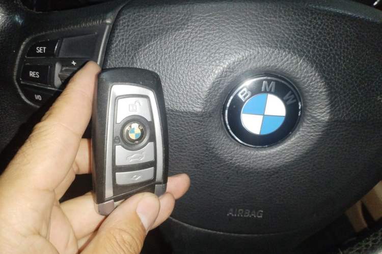 Used BMW 7 Series 2009 740Li Luxury Model Vehicle Key