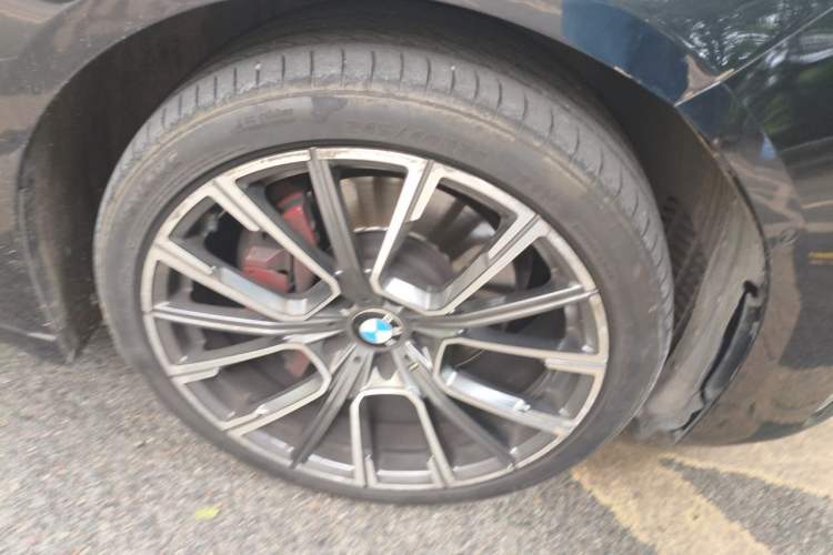 Used BMW 7 Series 2009 740Li Leading Model Right Front Wheel Hub