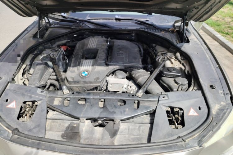 Used BMW 7 Series 2009 740Li Luxury Model Engine Bay