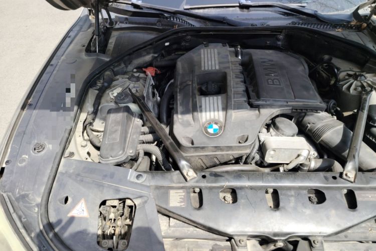 Used BMW 7 Series 2009 740Li Luxury Model Engine Bay Right