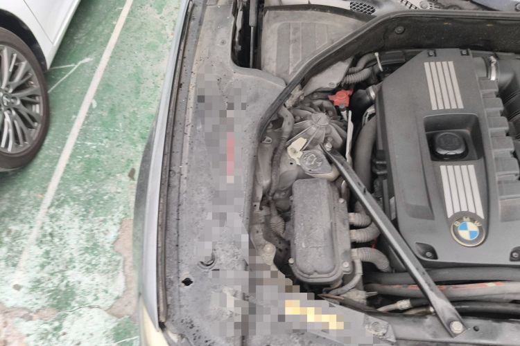 Used BMW 7 Series 2009 740Li Leading Model Engine Bay Right