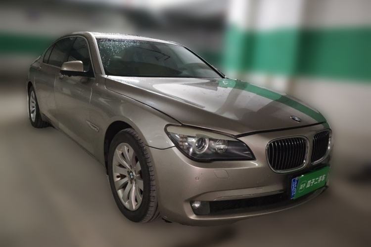 Used BMW 7 Series 2009 740Li Leading Model Front Right 45 Deg